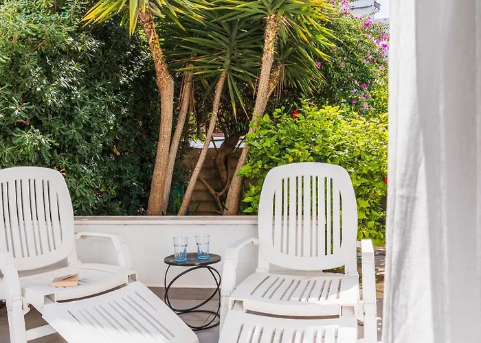 2br Garden Condo_protaras דירה